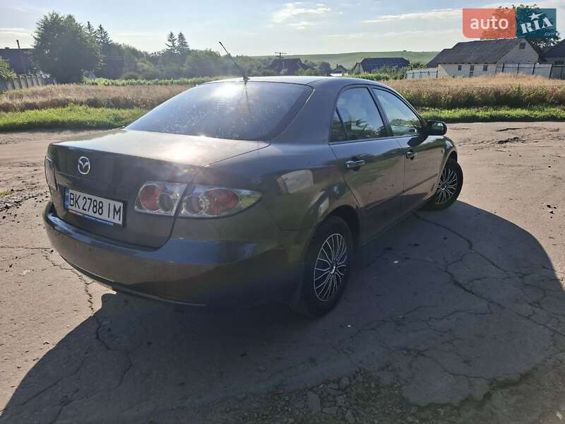 Седан Mazda 6 2006 в Ровно