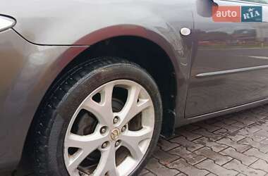 Лифтбек Mazda 6 2006 в 