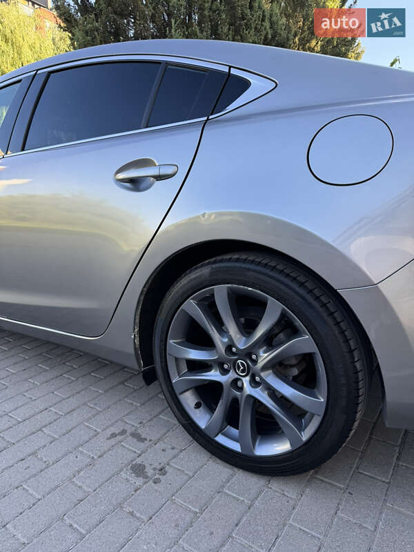 Седан Mazda 6 2013 в Хмельницком