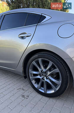 Седан Mazda 6 2013 в 