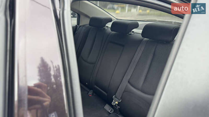 Седан Mazda 6 2008 в Киеве
