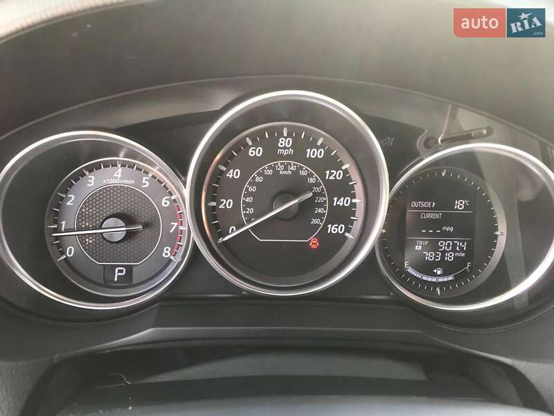 Седан Mazda 6 2014 в Львове