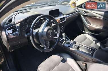 Седан Mazda 6 2017 в 