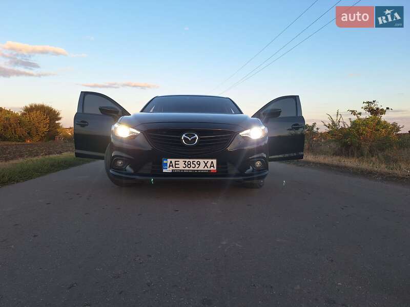 Седан Mazda 6 2013 в Новомосковске