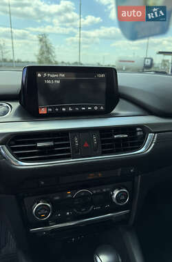 Седан Mazda 6 2015 в 
