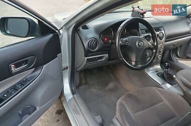 Седан Mazda 6 2003 в Черновцах