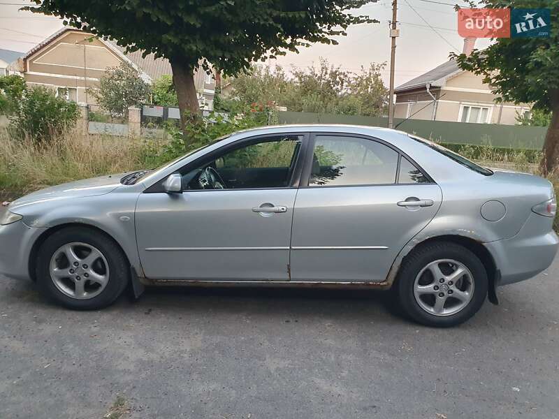 Седан Mazda 6 2003 в Черновцах