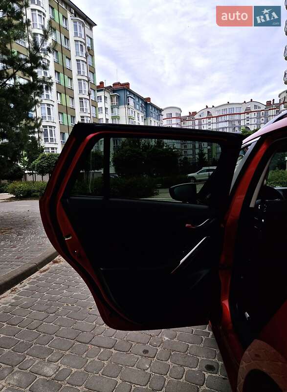Универсал Mazda 6 2013 в Ивано-Франковске