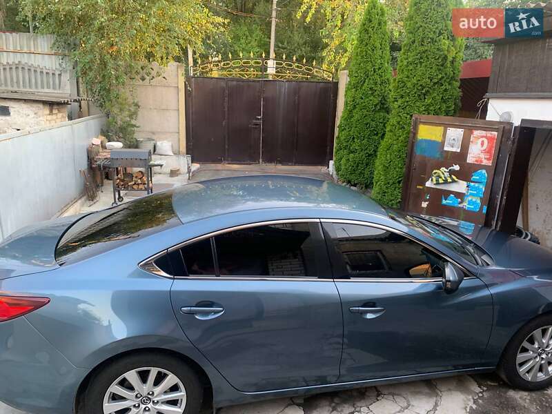 Седан Mazda 6 2013 в Днепре