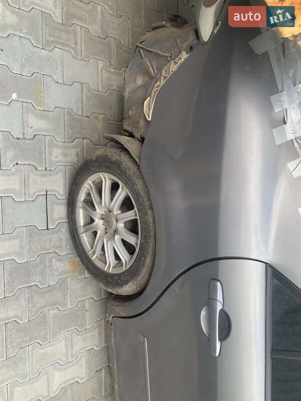 Седан Mazda 6 2002 в Ужгороді