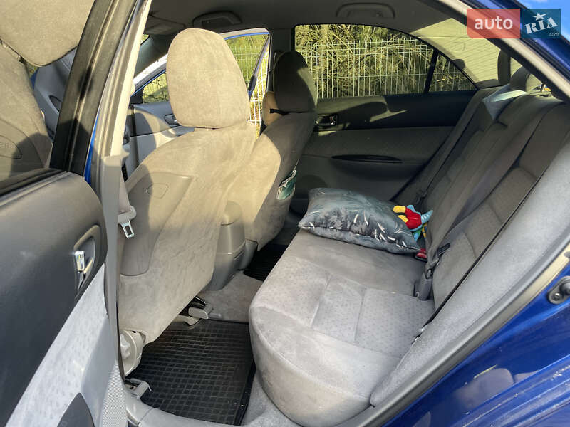 Седан Mazda 6 2005 в Киеве