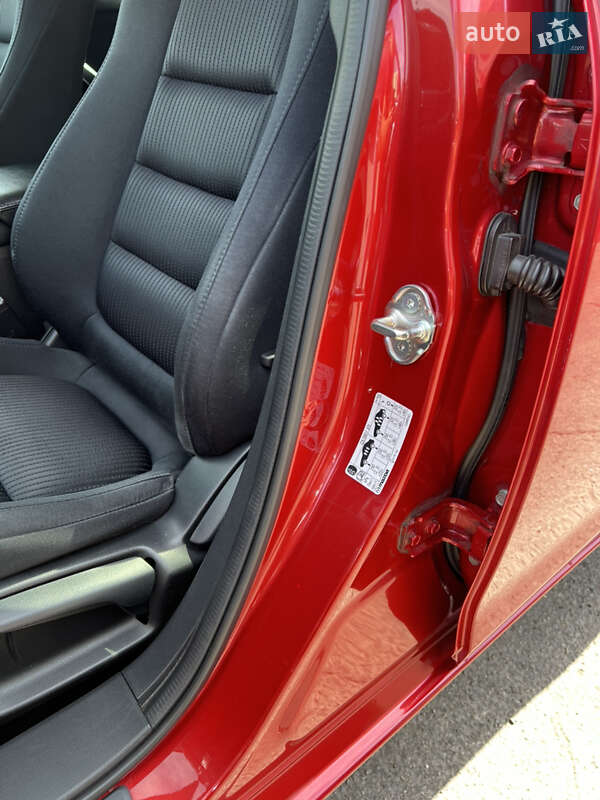 Седан Mazda 6 2016 в Запорожье