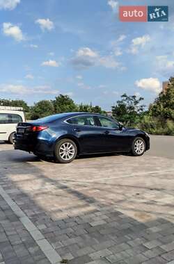 Седан Mazda 6 2015 в 