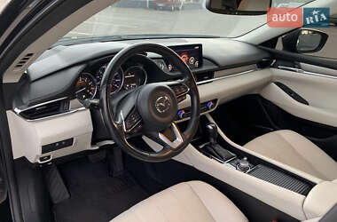 Седан Mazda 6 2018 в 