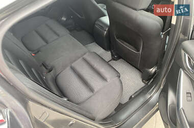 Седан Mazda 6 2014 в 