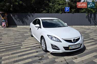Седан Mazda 6 2011 в 