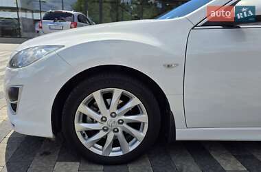 Седан Mazda 6 2011 в 