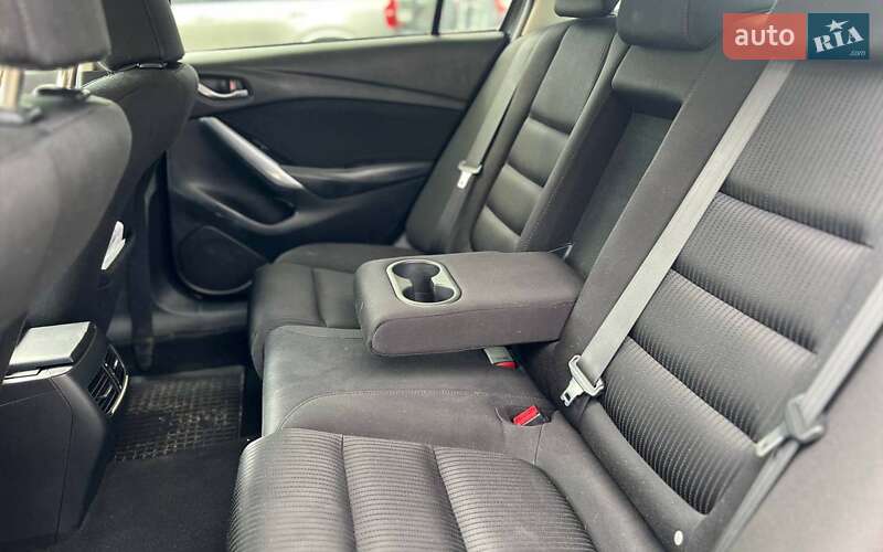 Седан Mazda 6 2012 в Ивано-Франковске