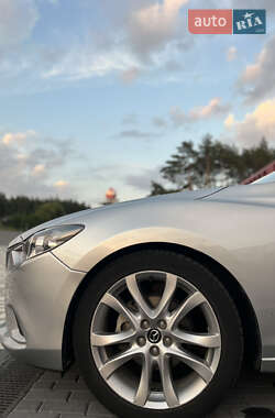 Седан Mazda 6 2016 в 