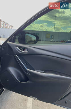 Седан Mazda 6 2012 в 