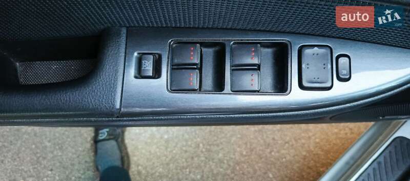 Універсал Mazda 6 2006 в Вишгороді