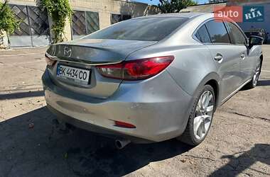 Седан Mazda 6 2013 в 