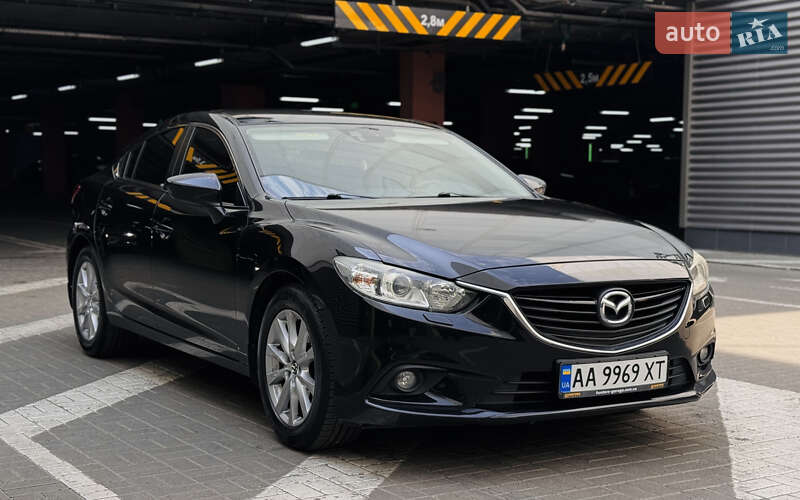 Седан Mazda 6 2014 в 