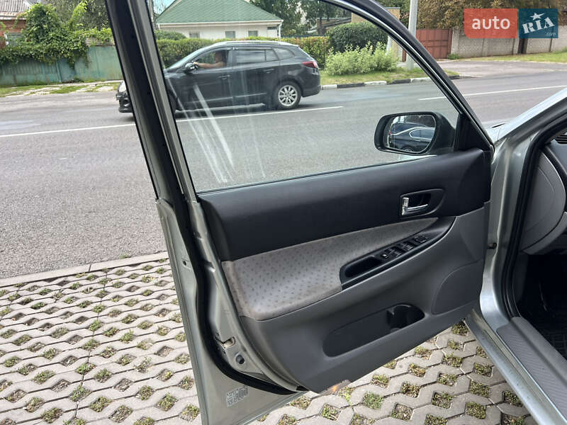 Лифтбек Mazda 6 2004 в Харькове