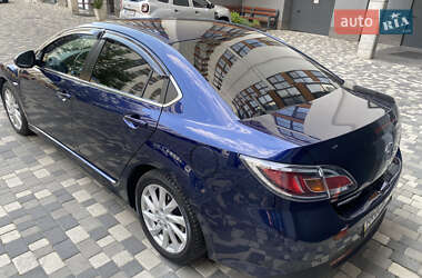Седан Mazda 6 2011 в 