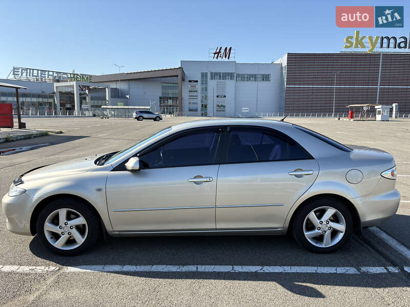 Седан Mazda 6 2002 в Киеве