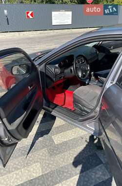 Лифтбек Mazda 6 2004 в 