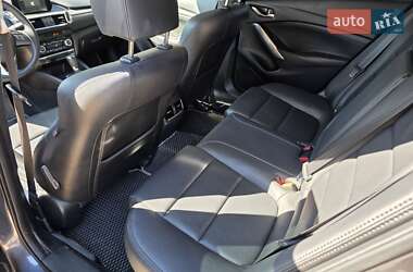Седан Mazda 6 2016 в 