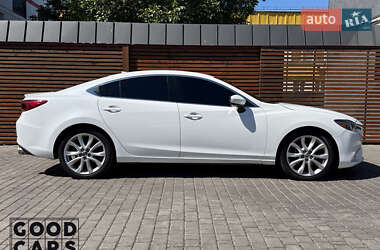 Седан Mazda 6 2015 в 