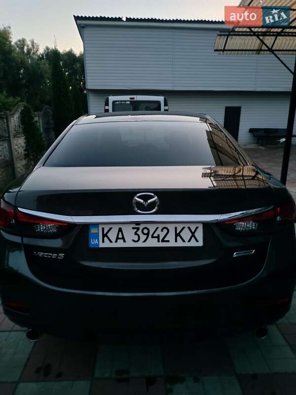Седан Mazda 6 2015 в Борзні