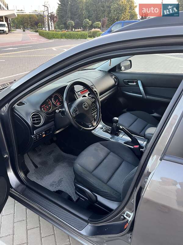 Универсал Mazda 6 2005 в Луцке