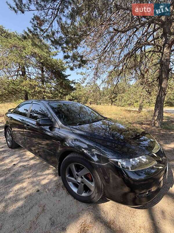 Седан Mazda 6 2004 в 