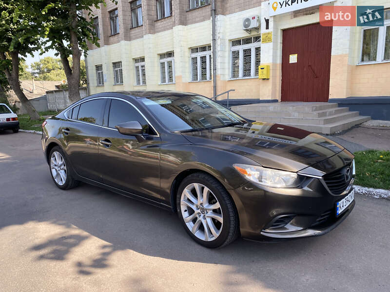 Седан Mazda 6 2015 в Борзні