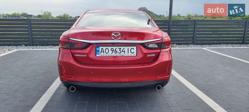 Седан Mazda 6 2015 в Мукачево