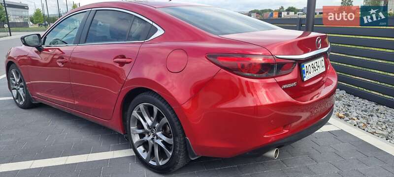 Седан Mazda 6 2015 в Мукачево