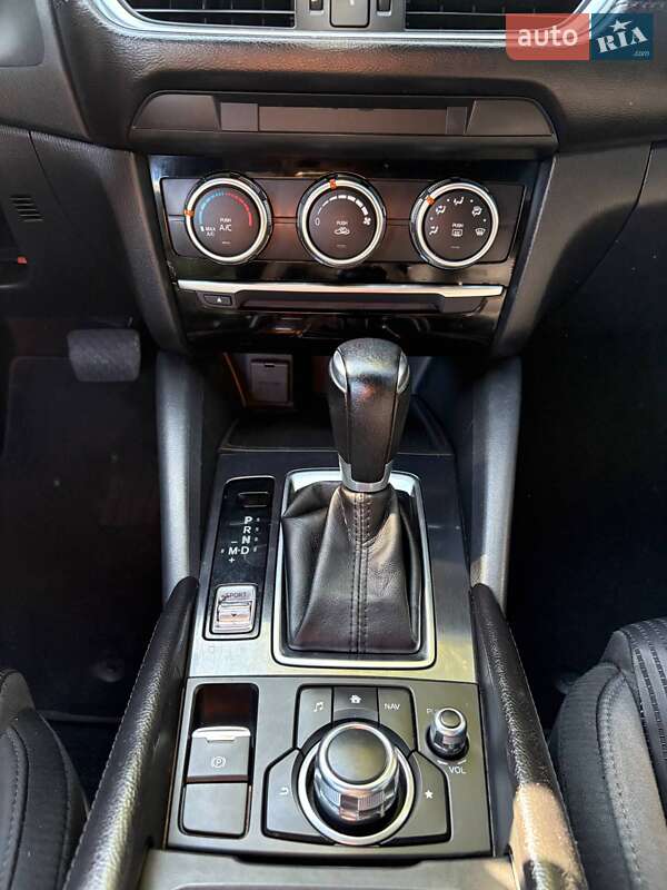 Седан Mazda 6 2015 в Кременчуге
