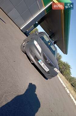 Седан Mazda 6 2004 в Днепре
