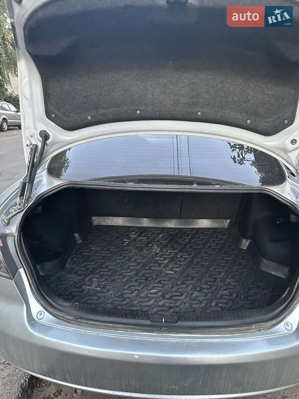 Седан Mazda 6 2007 в Виннице