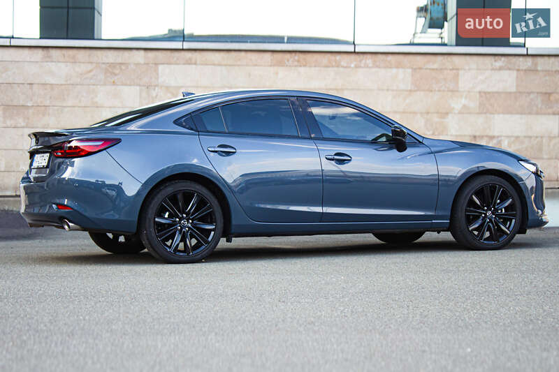 Седан Mazda 6 2020 в Киеве