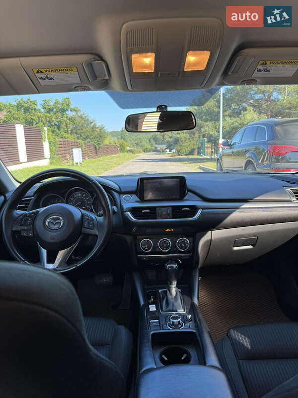 Седан Mazda 6 2014 в Киеве