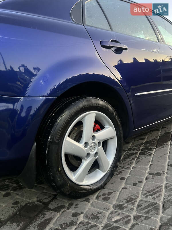 Седан Mazda 6 2003 в Коростене