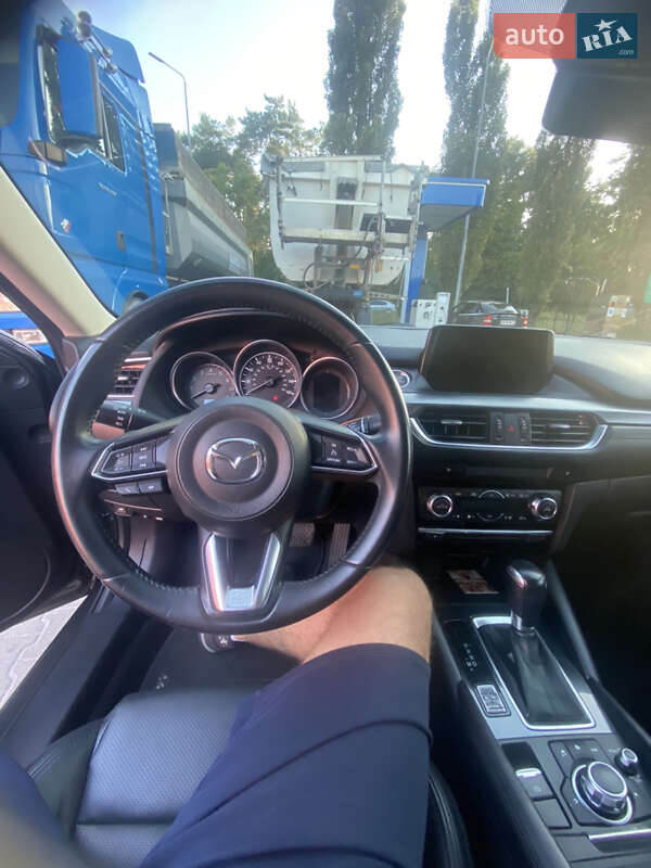 Седан Mazda 6 2017 в Киеве