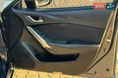 Седан Mazda 6 2016 в 