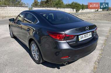 Седан Mazda 6 2015 в 