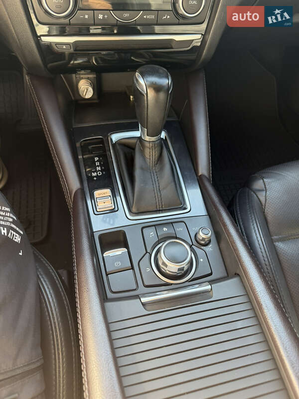 Седан Mazda 6 2015 в Киеве