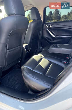 Седан Mazda 6 2014 в 